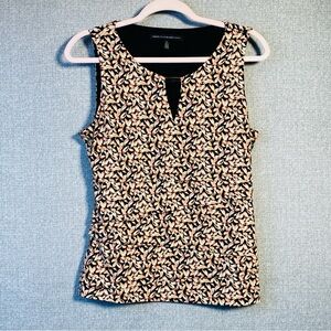 WHBM Medium White House Black Market Floral Keyhole Metal Accent Sleeveless Tank